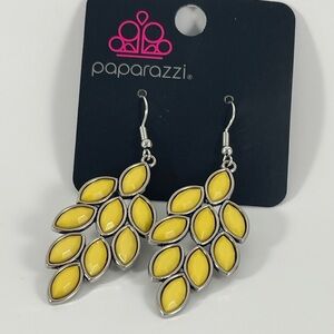 Paparazzi Vibrant Yellow Leaf Earrings